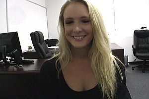 欧美最老艳星juliaann