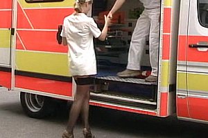 春丽裸体图